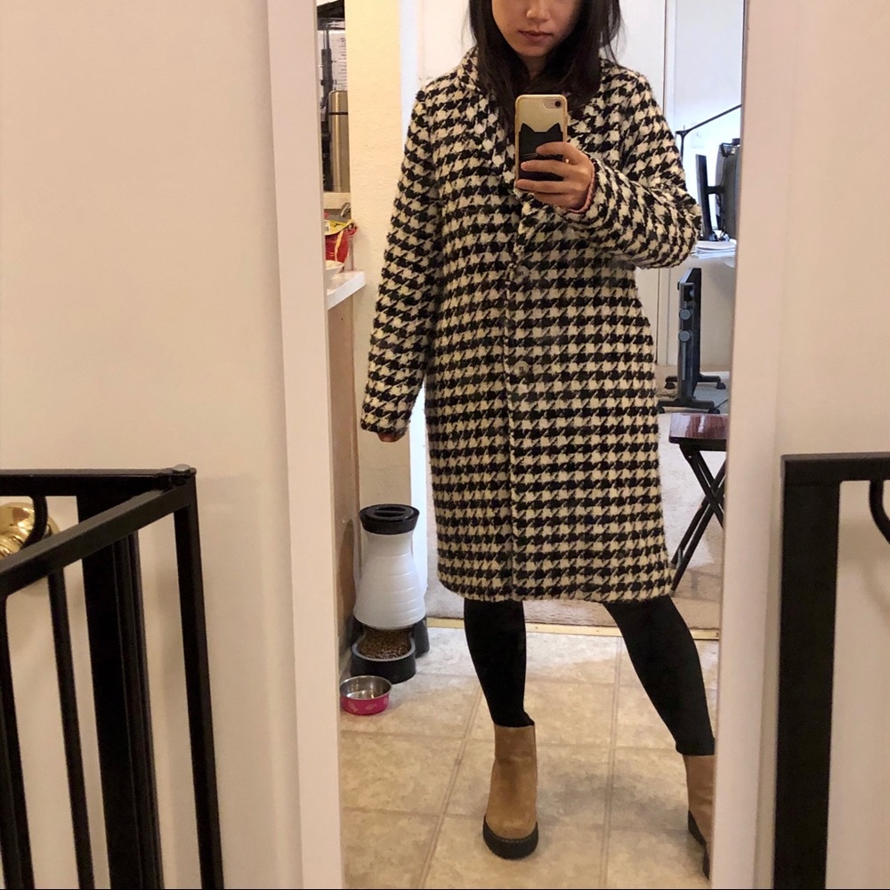 Wool coat - Picture 3 of 6